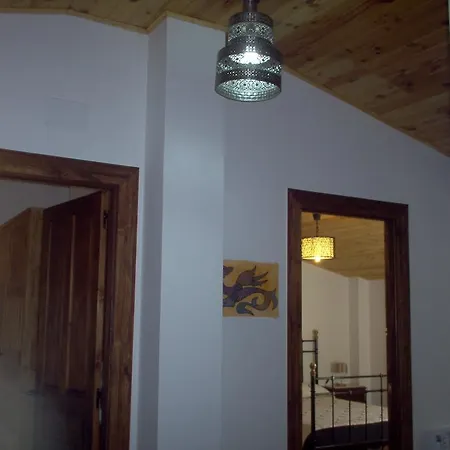 アパート El Dragon Serrano *